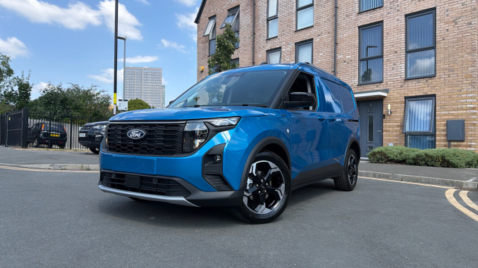 Ford Transit Courier Diesel 1.5 EcoBlue Limited Van - Image 30